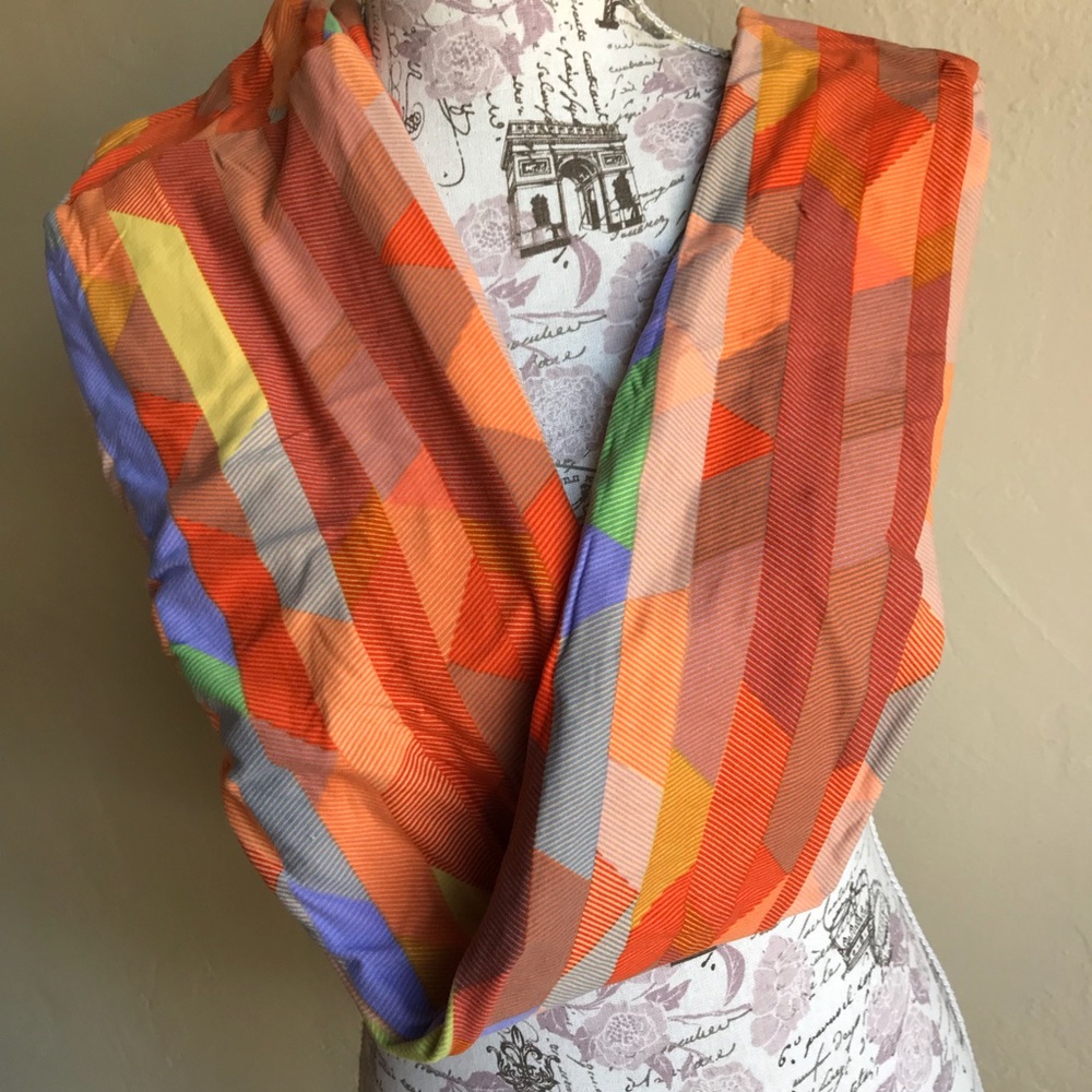 LuLaRoe Stripe Leggings
